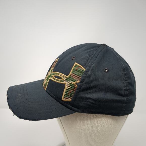 Under Armour Camo Logo Fitted Baseball Hat Black Large Vent Holes - Picture 3 of 9